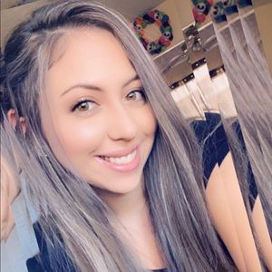 Meet your Posher, Erika